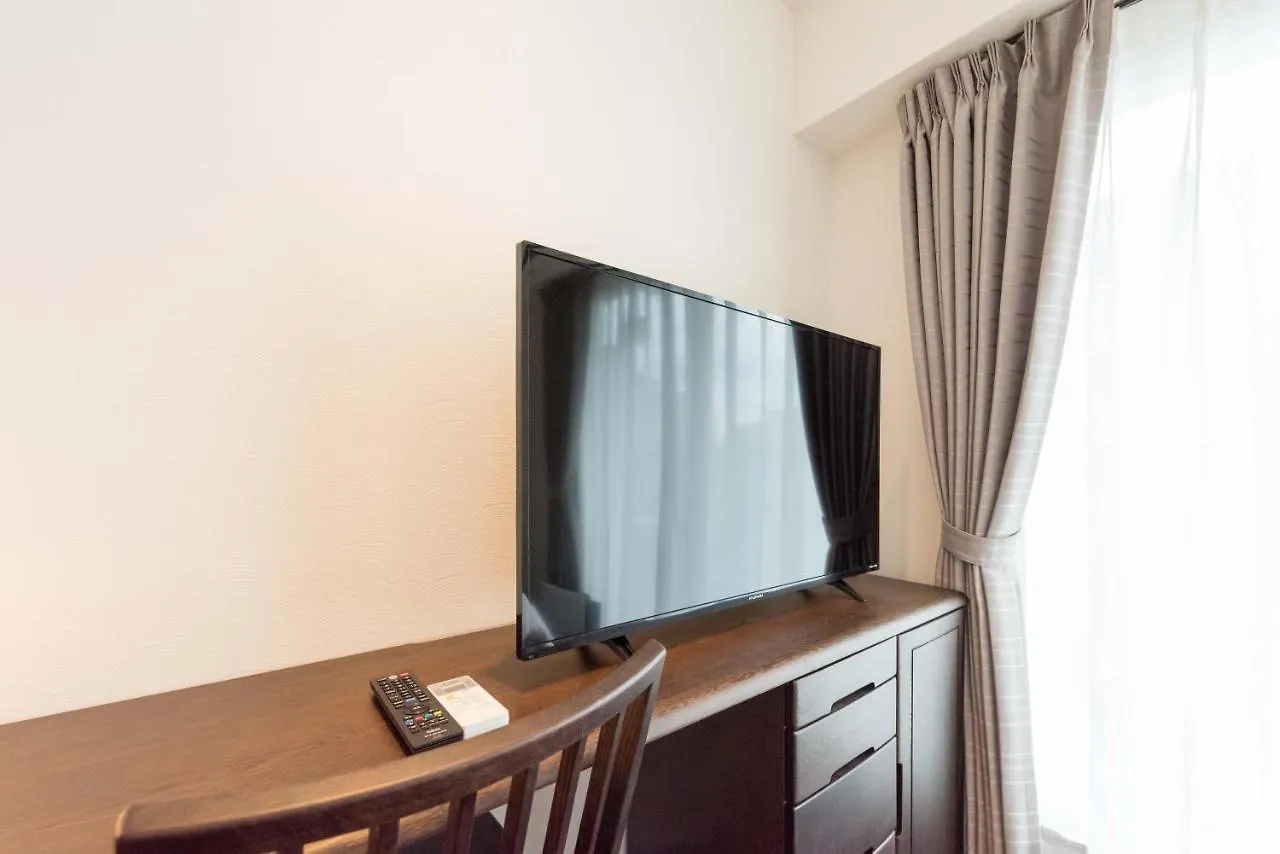 Serorin Light Hotel Tokyo 2*,